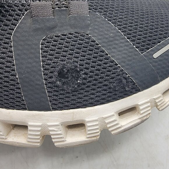 On Cloud 5 Womens 8 Black Shoes Athletic Outdoors Walking Lightweight Running - Picture 8 of 14